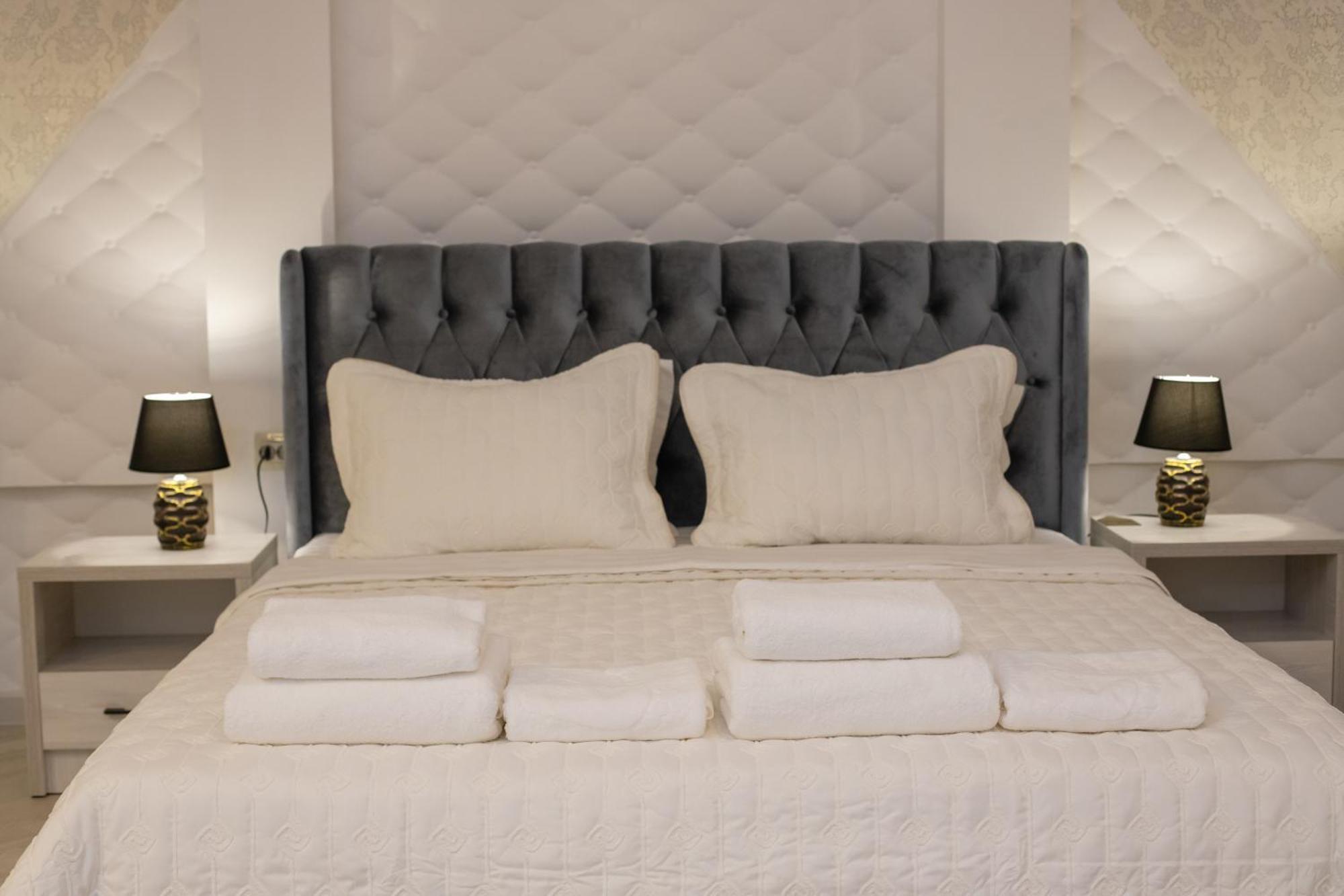 Renaissance Boutique Hotel ซามาร์คันด์ ภายนอก รูปภาพ